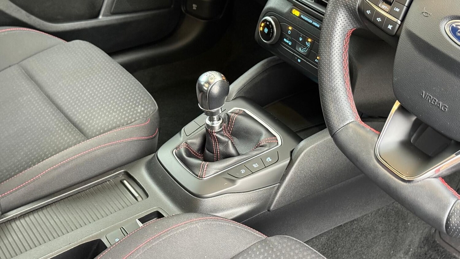 Used Ford Focus 2019 for sale - 76623003: Photo 26