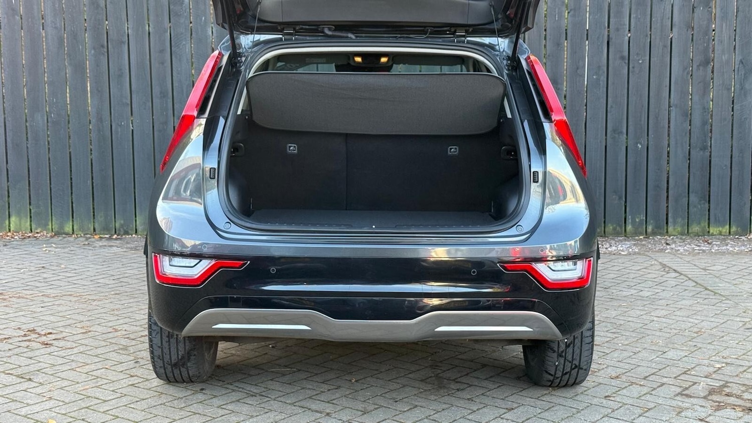 Used Kia Niro 2024 for sale - 76661067: Photo 8