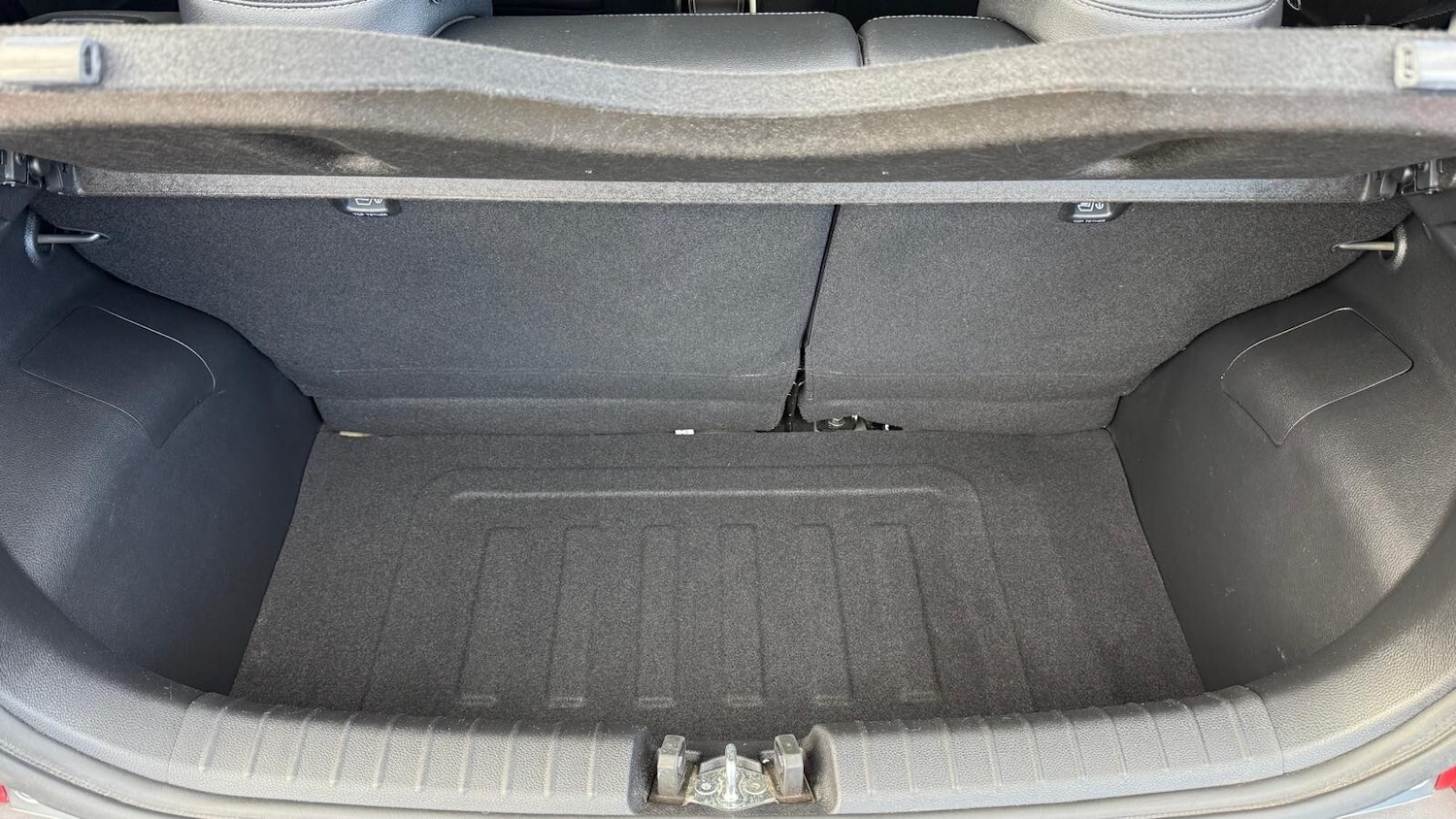 Used Kia Picanto 2023 for sale - 76622996: Photo 10