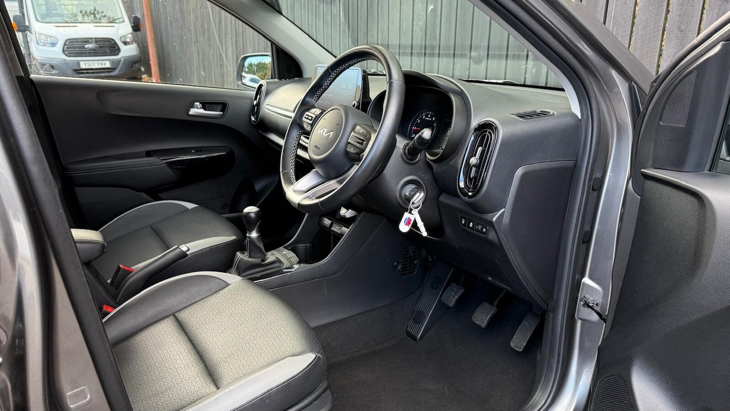 Used Kia Picanto 2023 for sale - 76622996: Photo 24