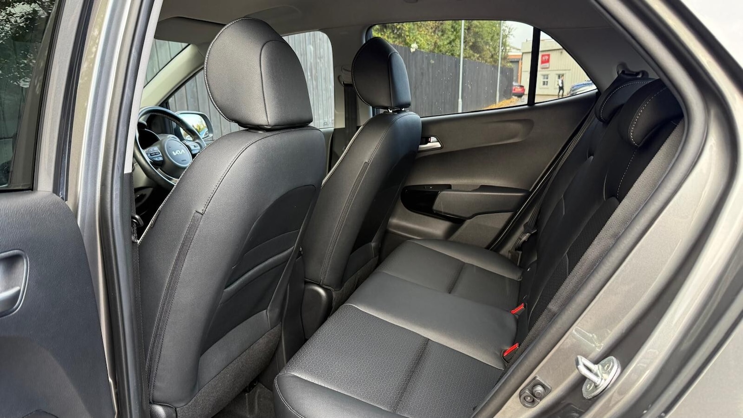 Used Kia Picanto 2023 for sale - 76622996: Photo 30