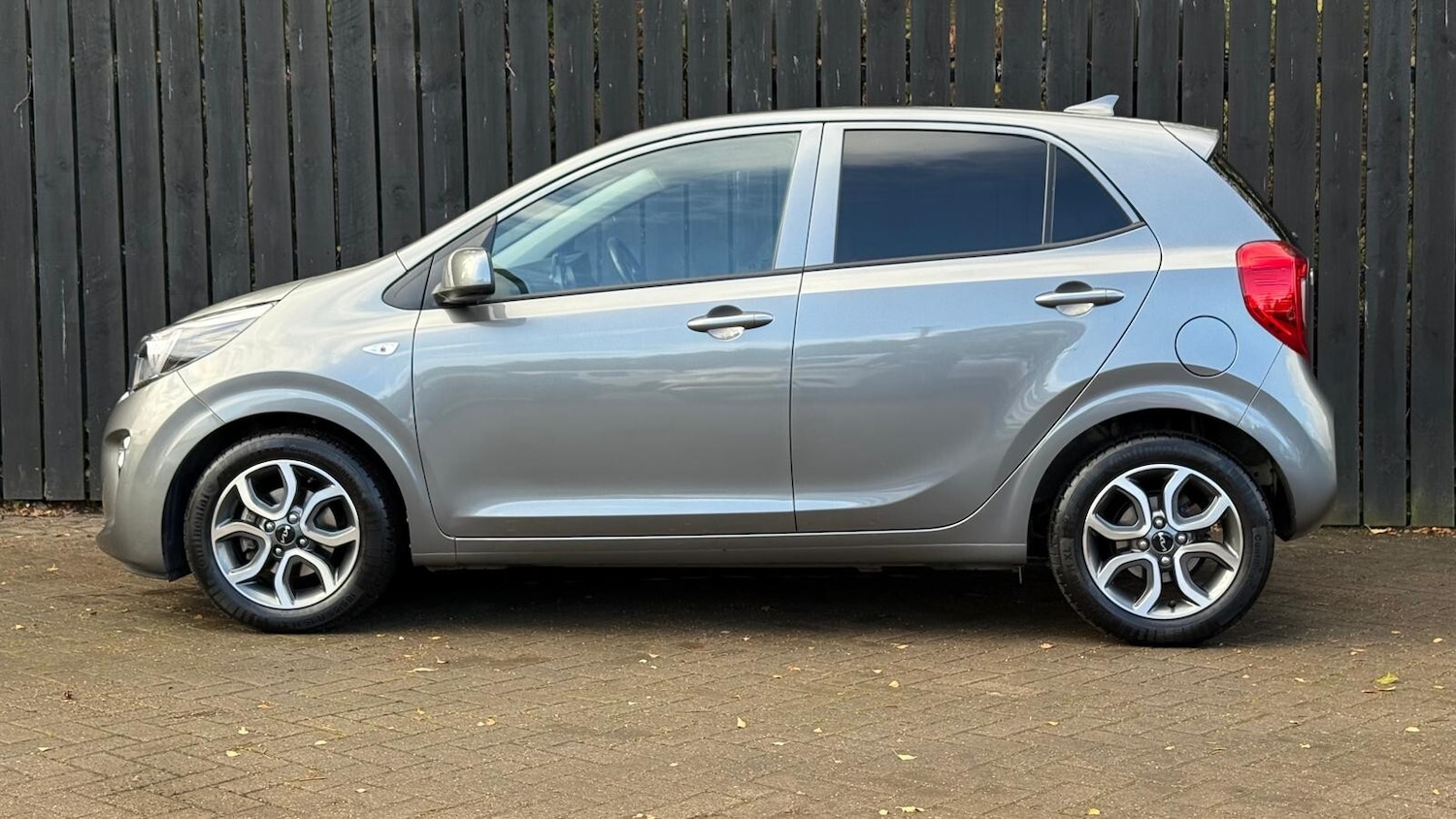 Used Kia Picanto 2023 for sale - 76622996: Photo 5