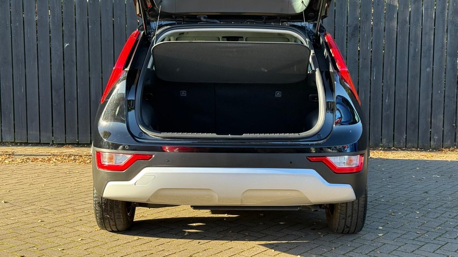 Used Kia Niro 2025 for sale - 76622999: Photo 8