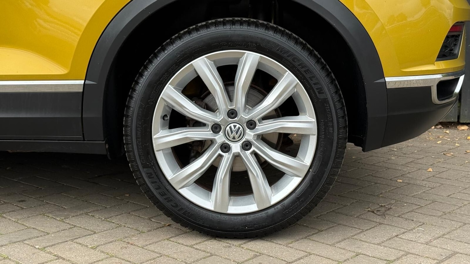 Used Volkswagen T-Roc 2018 for sale - 76622962: Photo 15