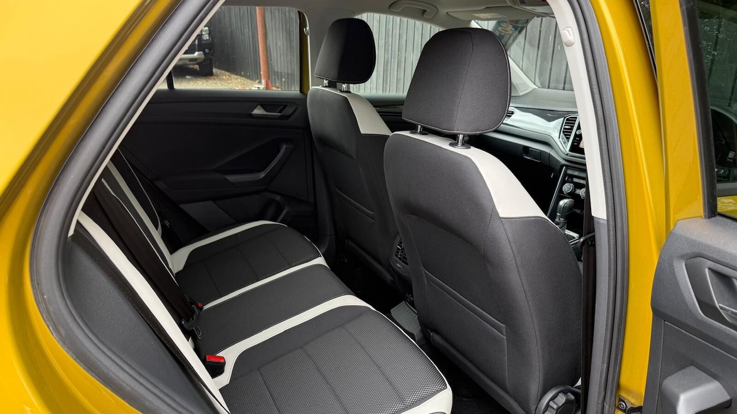 Used Volkswagen T-Roc 2018 for sale - 76622962: Photo 31