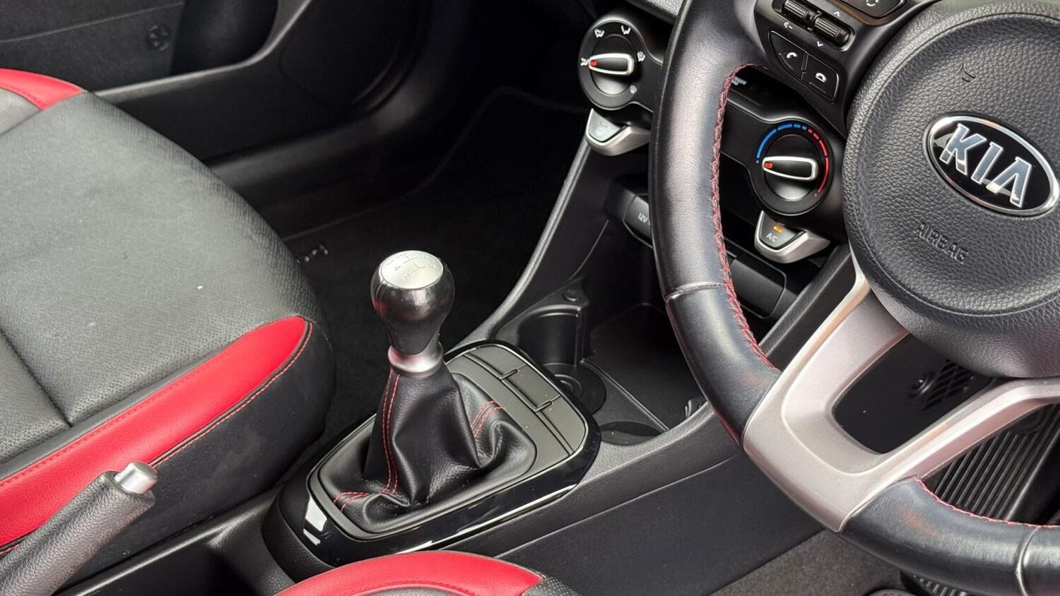 Used Kia Picanto 2018 for sale - 76622970: Photo 25