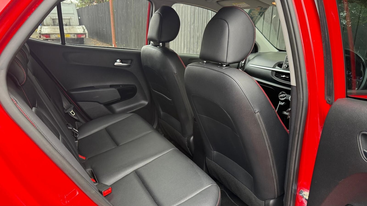 Used Kia Picanto 2018 for sale - 76622970: Photo 30