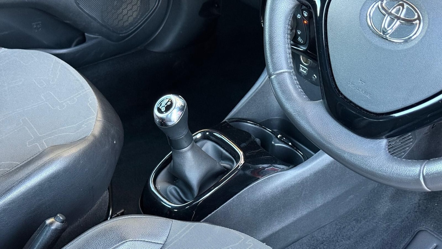 Used Toyota AYGO 2014 for sale - 76623016: Photo 21