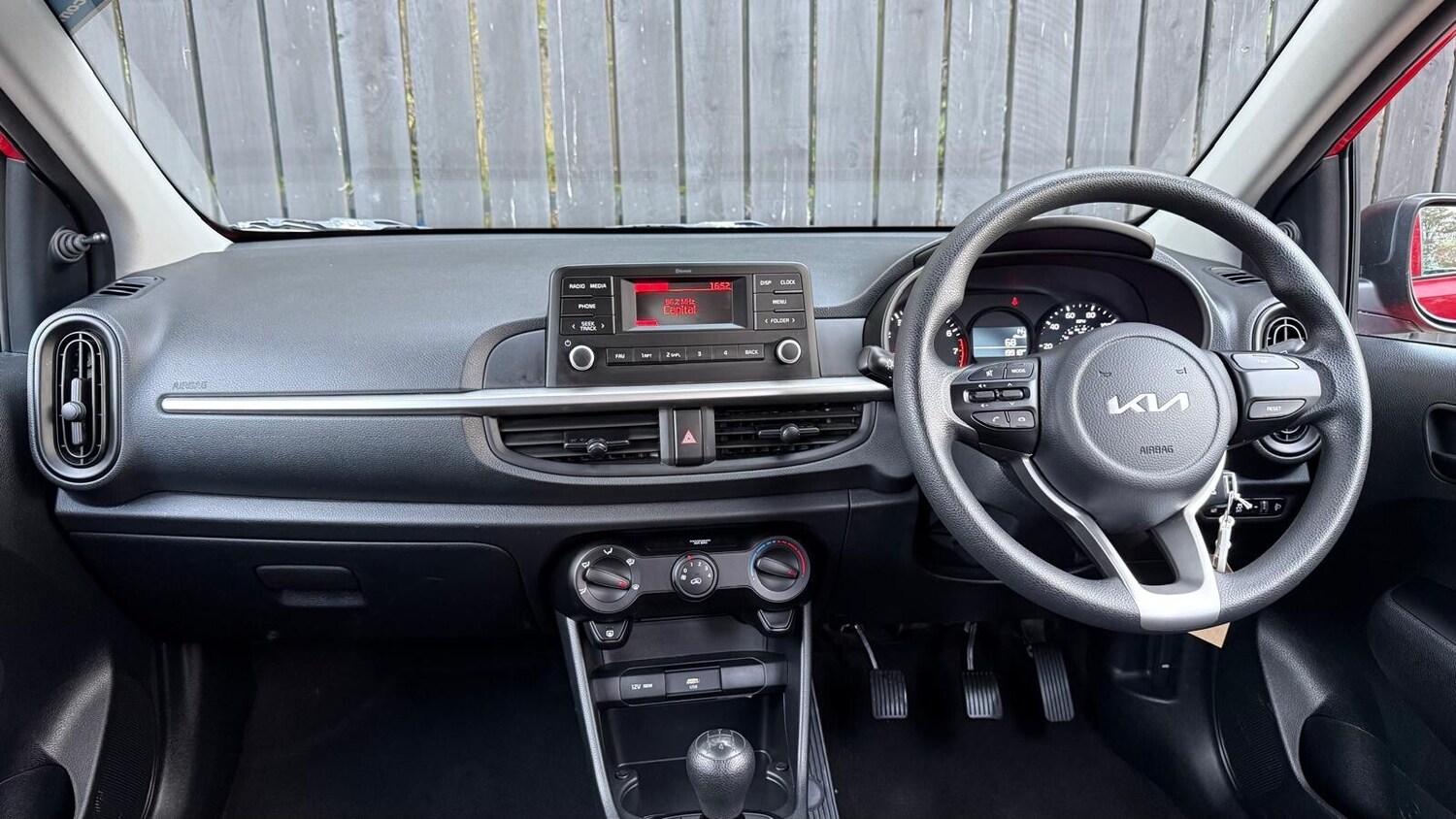 Used Kia Picanto 2022 for sale - 76622988: Photo 14