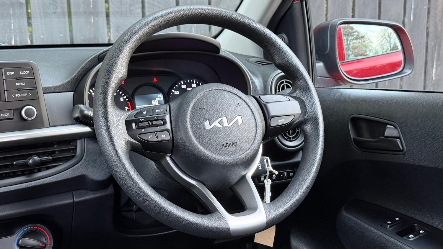 Used Kia Picanto 2022 for sale - 76622988: Photo 16