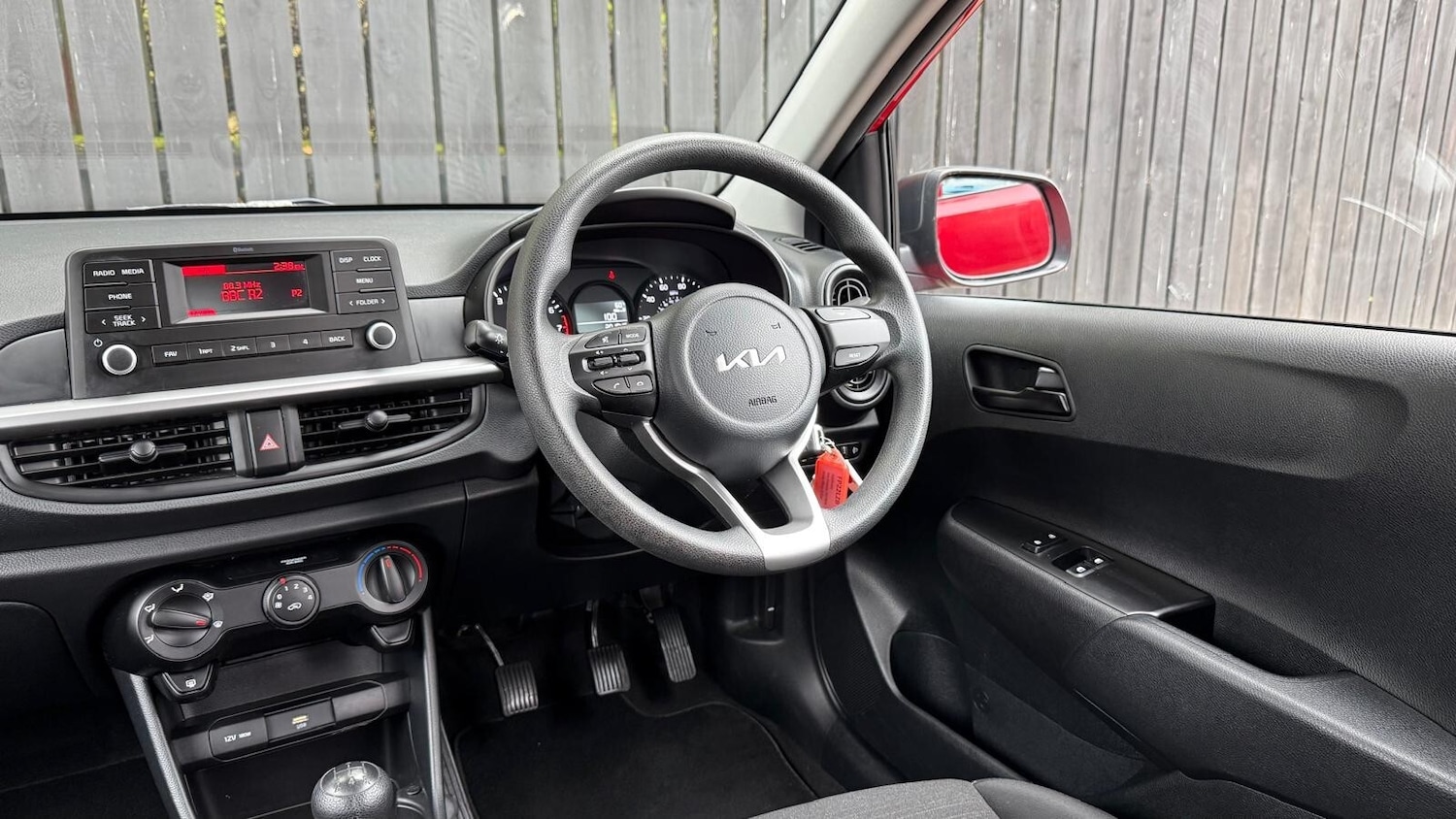 Used Kia Picanto 2022 for sale - 76622983: Photo 15