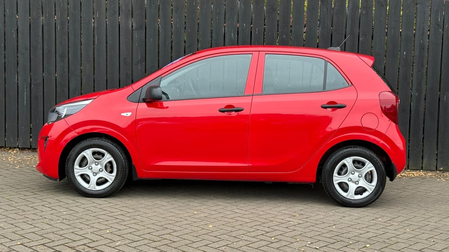 Used Kia Picanto 2022 for sale - 76622983: Photo 5