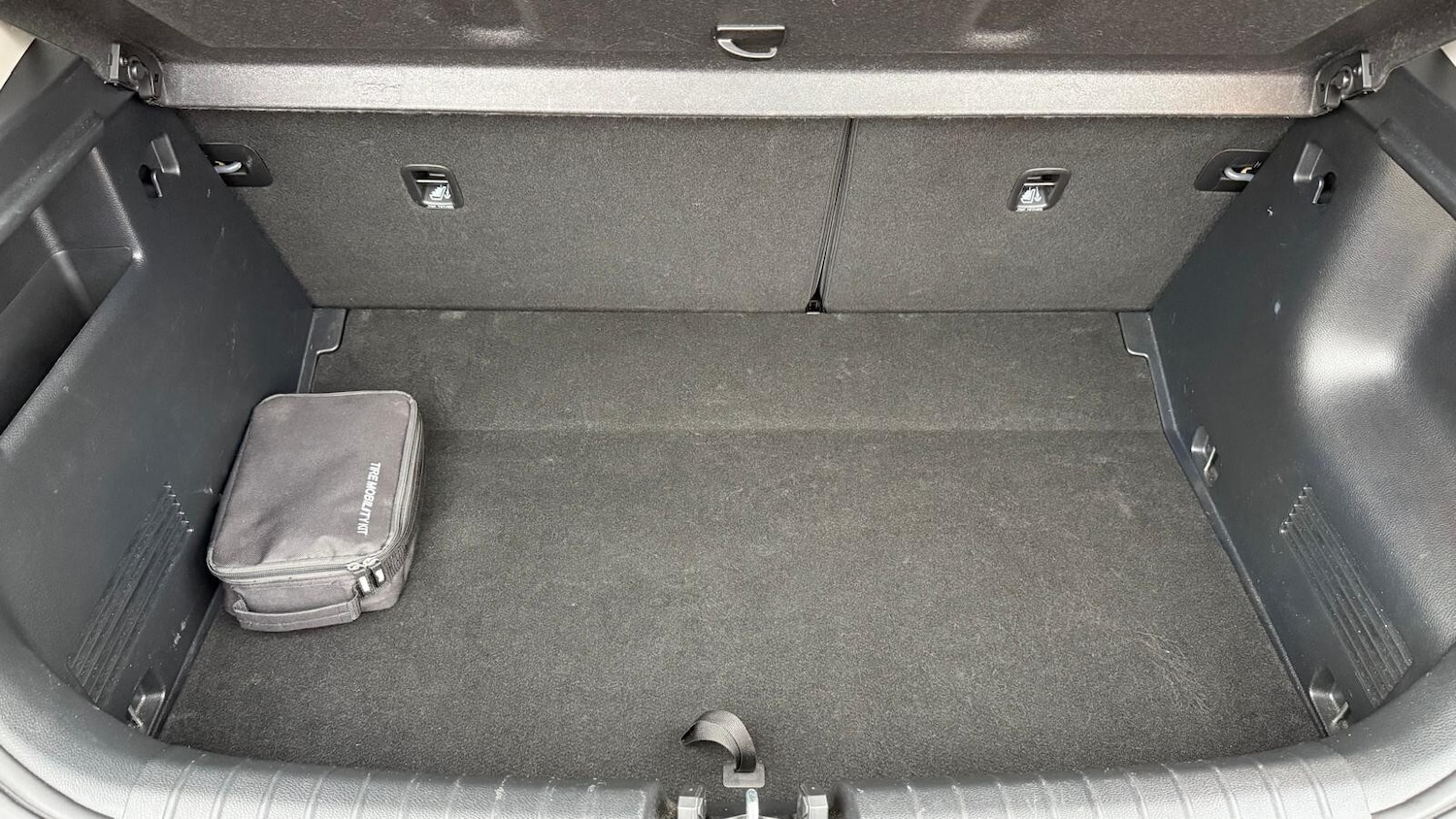 Used Kia Stonic 2022 for sale - 76623011: Photo 10