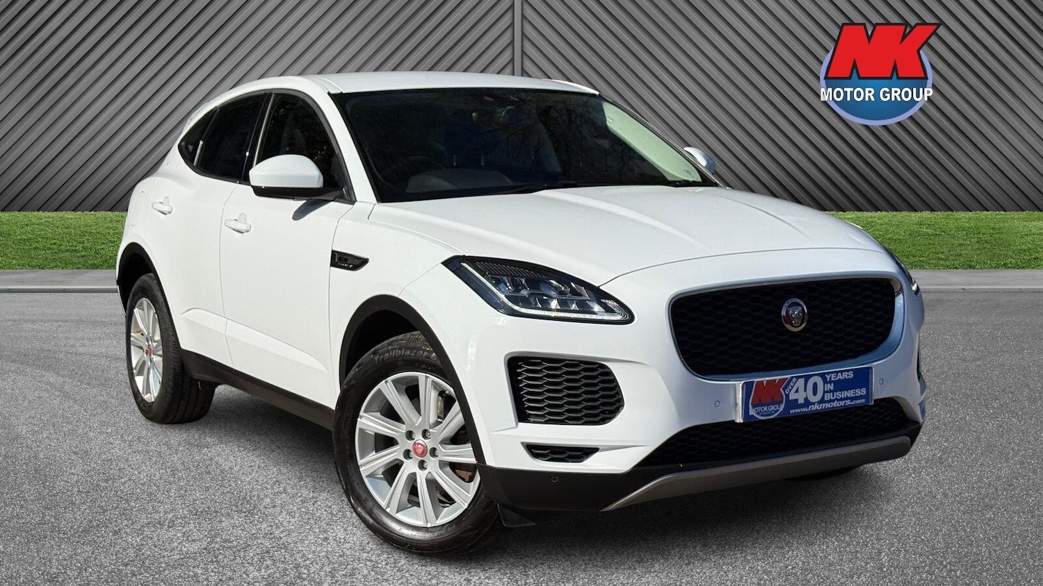 Used Jaguar E-Pace 2018 for sale - 76622935: Photo 1