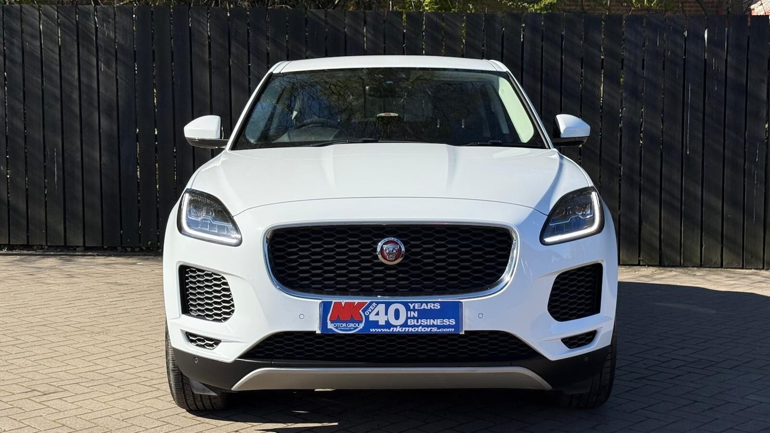 Used Jaguar E-Pace 2018 for sale - 76622935: Photo 3