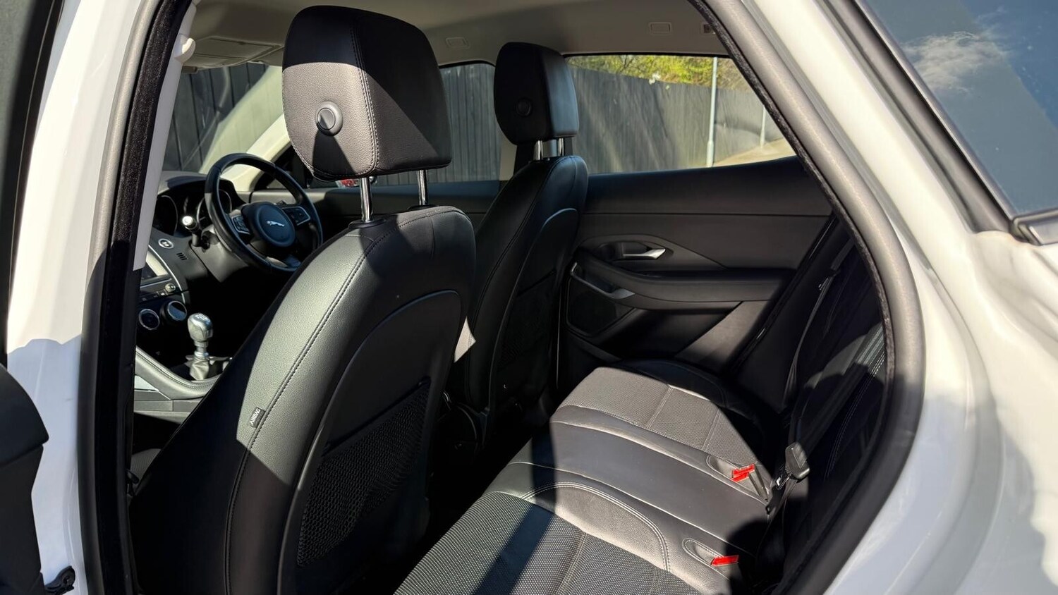 Used Jaguar E-Pace 2018 for sale - 76622935: Photo 33