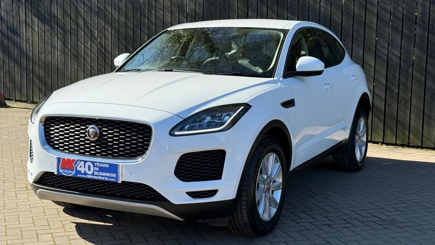 Used Jaguar E-Pace 2018 for sale - 76622935: Photo 4