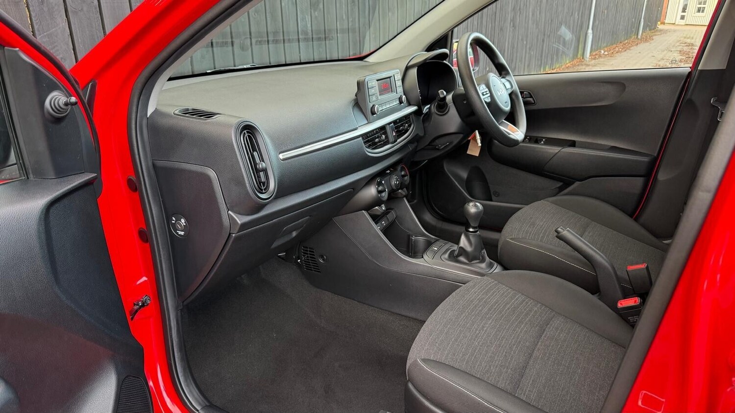 Used Kia Picanto 2022 for sale - 76647924: Photo 24