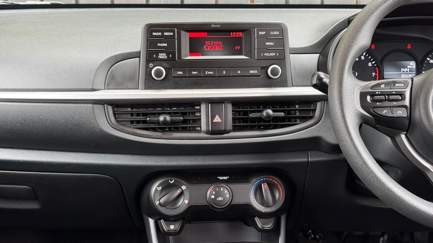 Used Kia Picanto 2022 for sale - 76622995: Photo 17