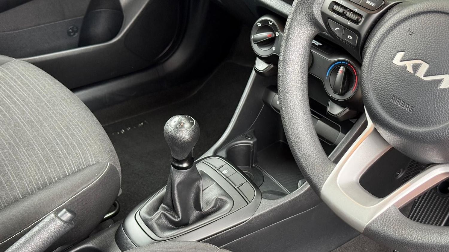 Used Kia Picanto 2022 for sale - 76622995: Photo 21