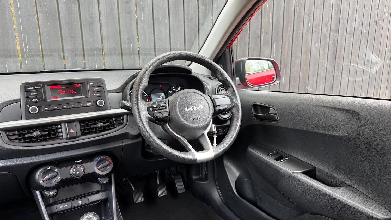 Used Kia Picanto 2022 for sale - 76622926: Photo 15