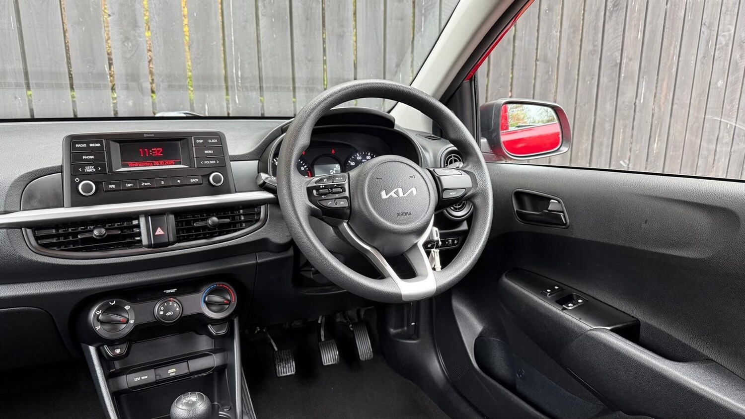 Used Kia Picanto 2022 for sale - 76623008: Photo 15
