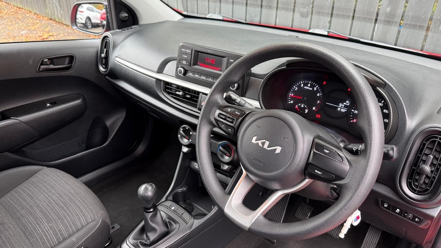 Used Kia Picanto 2022 for sale - 76623008: Photo 20