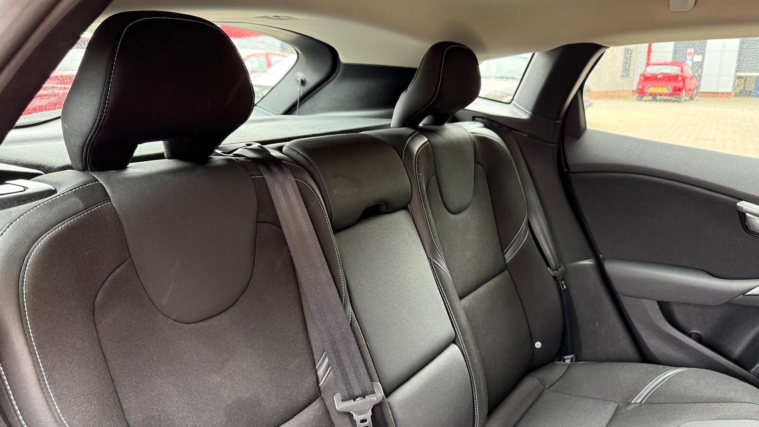 Used Volvo V40 2016 for sale - 76622950: Photo 27