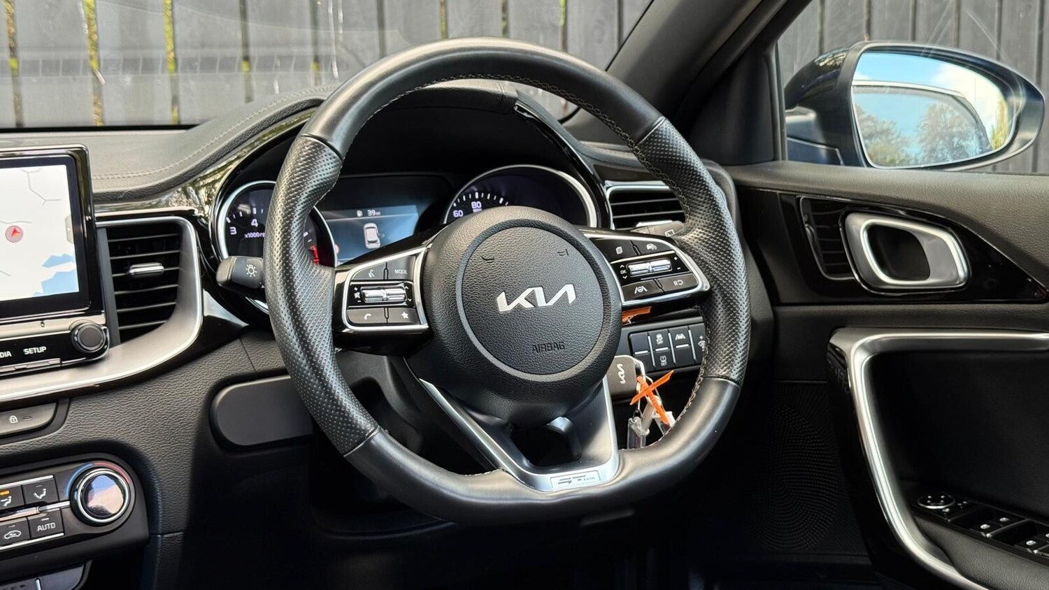 Used Kia Ceed 2025 for sale - 76622974: Photo 17