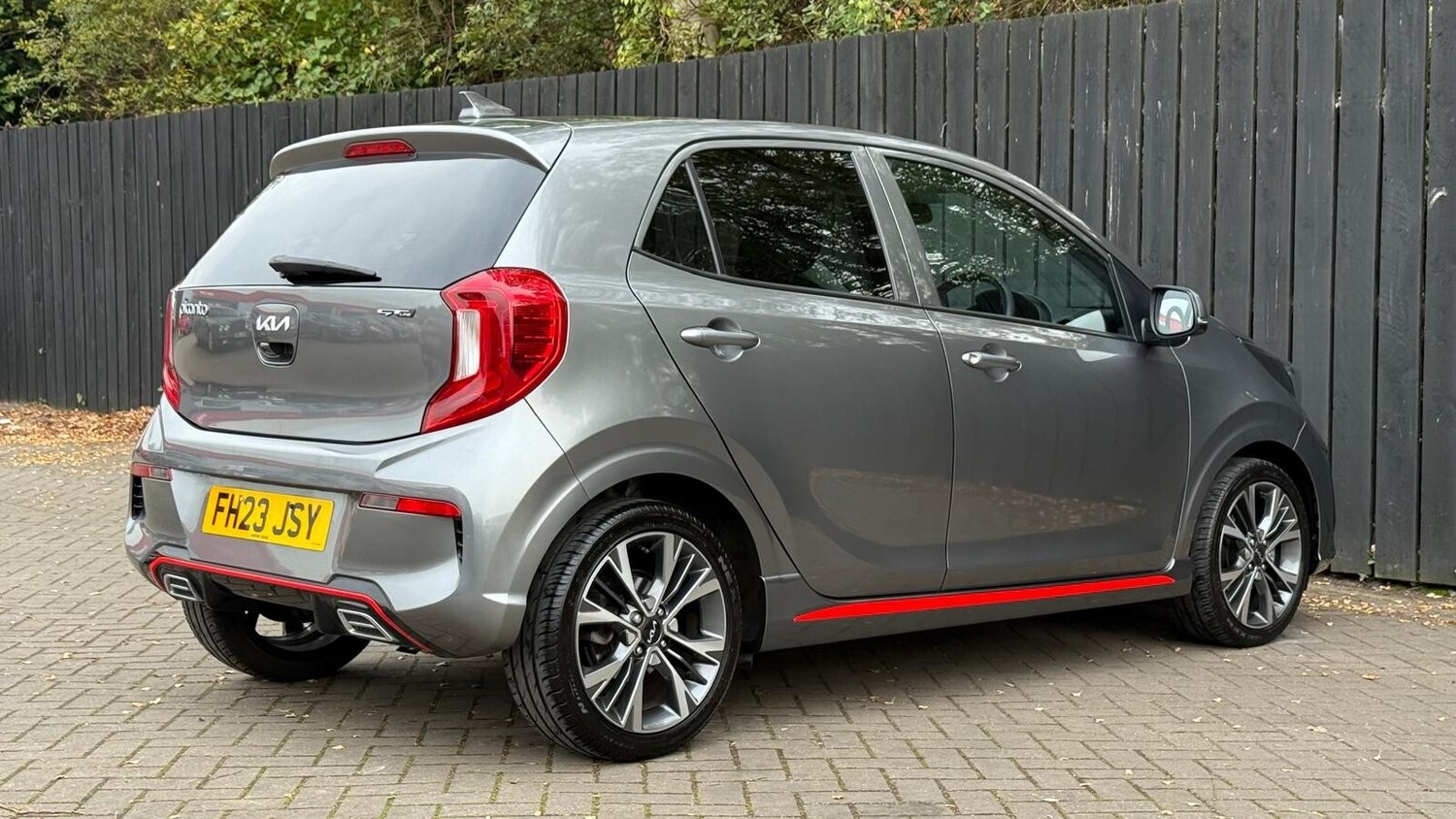 Used Kia Picanto 2023 for sale - 76622982: Photo 11