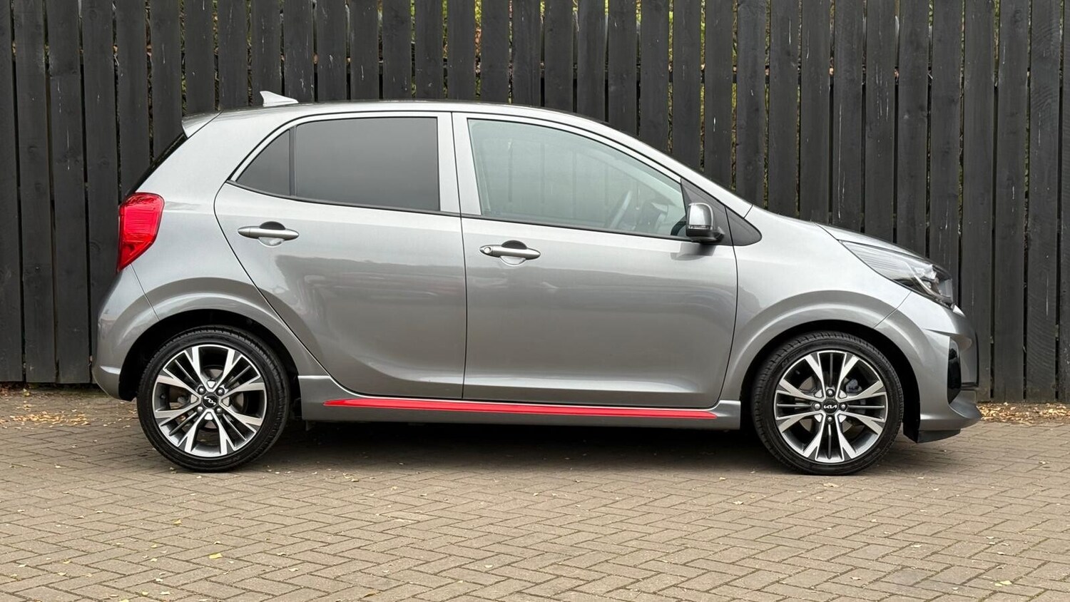 Used Kia Picanto 2023 for sale - 76622982: Photo 12