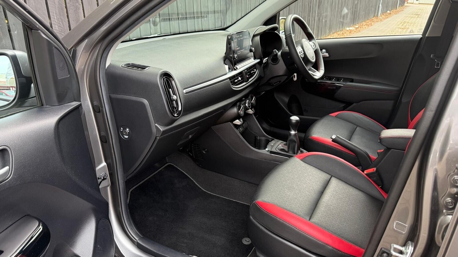 Used Kia Picanto 2023 for sale - 76622982: Photo 26