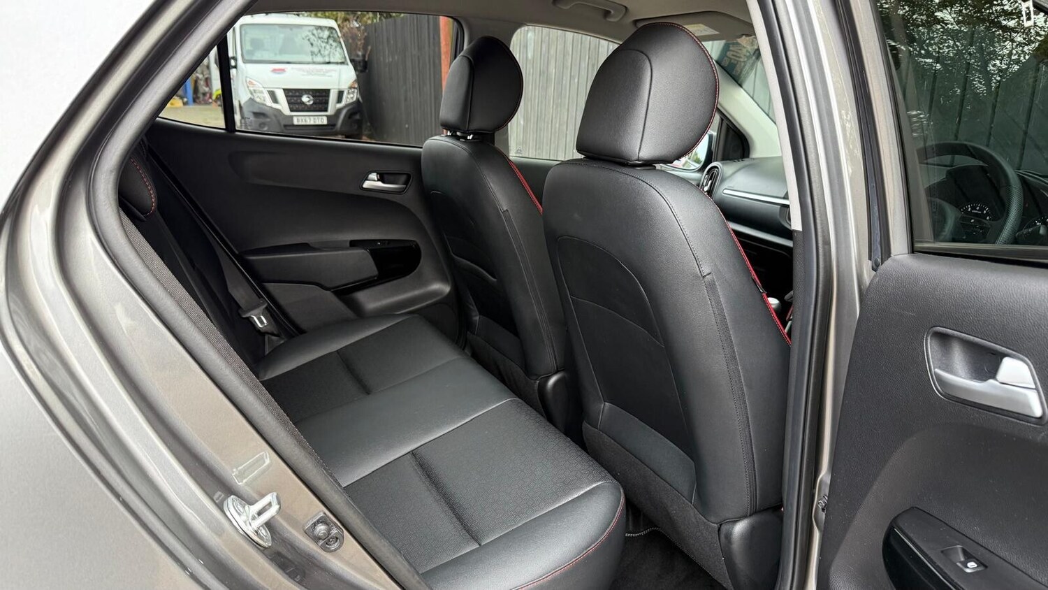 Used Kia Picanto 2023 for sale - 76622982: Photo 28