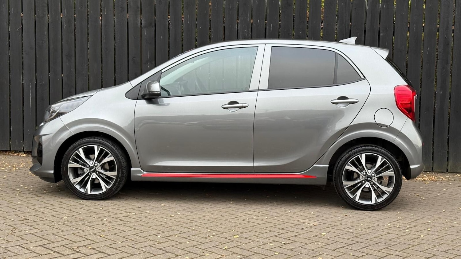 Used Kia Picanto 2023 for sale - 76622982: Photo 5