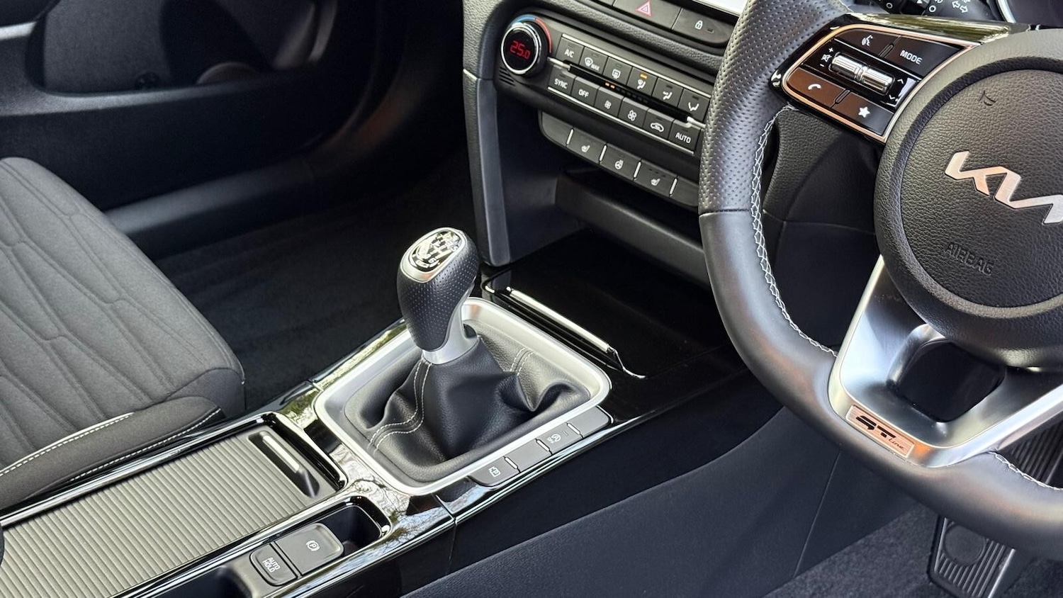 Used Kia Ceed 2025 for sale - 76722256: Photo 24