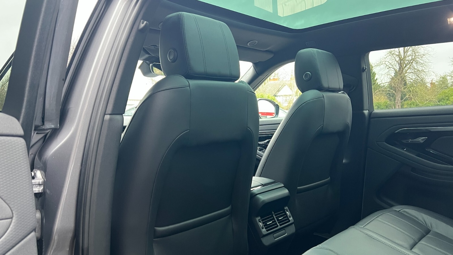 Used Land Rover Range Rover Evoque 2021 for sale - 76622939: Photo 34