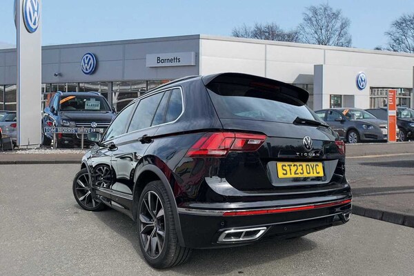 Used Volkswagen Tiguan 2023 for sale - 75692079: Photo 2