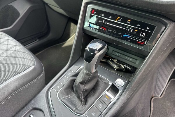 Used Volkswagen Tiguan 2023 for sale - 75692079: Photo 8