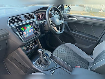 Used Volkswagen Tiguan 2022 for sale - 76780231: Photo