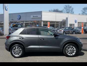 Used Volkswagen T-Roc 2025 for sale - 75108578: Photo