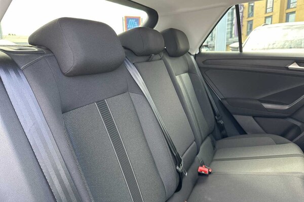 Used Volkswagen T-Roc 2022 for sale - 75345923: Photo 10