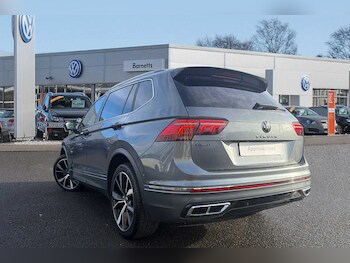 Used Volkswagen Tiguan Allspace 2023 for sale - 76438172: Photo