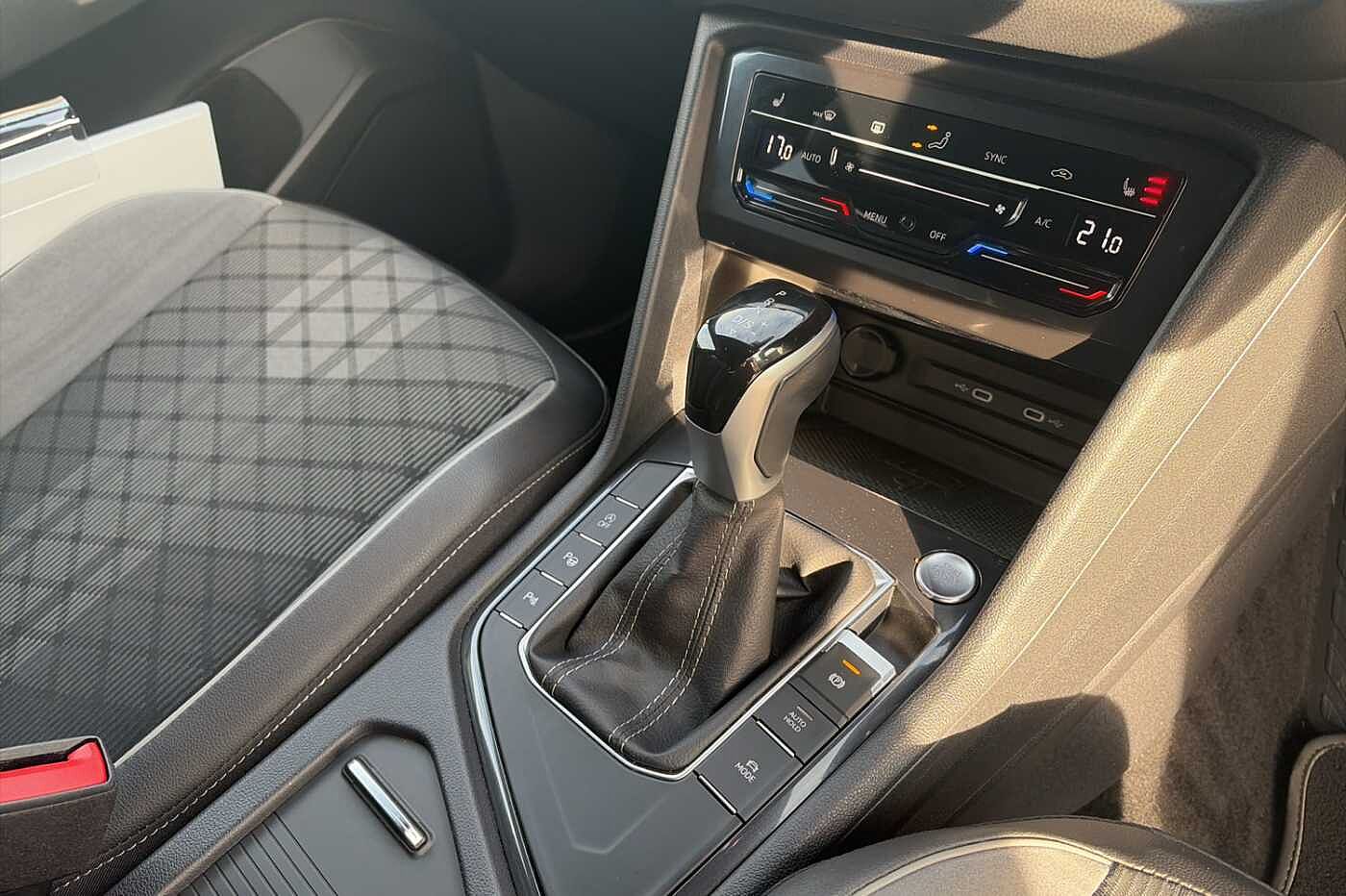 Used Volkswagen Tiguan Allspace 2023 for sale - 76438172: Photo 8