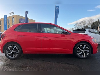 Used Volkswagen Polo 2019 for sale - 76796403: Photo