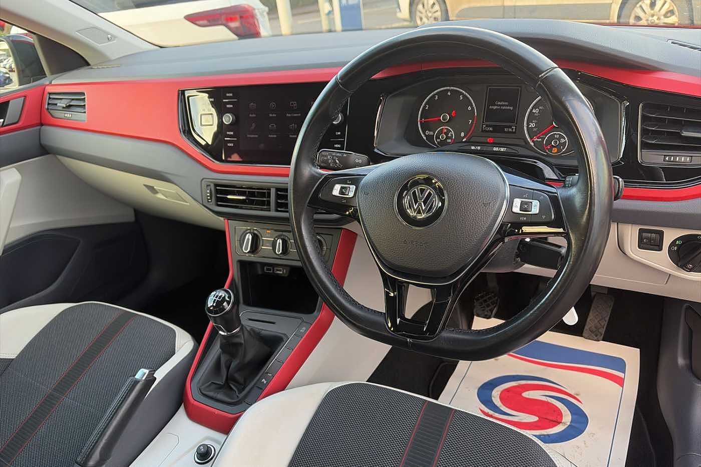 Used Volkswagen Polo 2019 for sale - 76796403: Photo 6