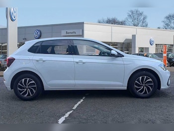 Used Volkswagen Polo 2023 for sale - 75996955: Photo