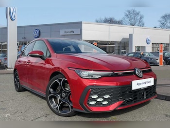 Used Volkswagen Golf 2025 for sale - 76018235: Photo