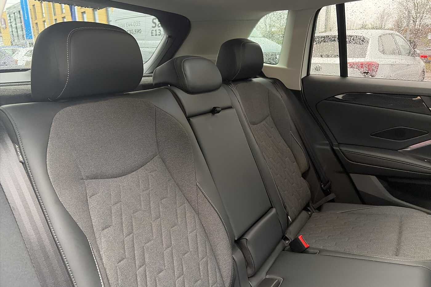 Used Volkswagen Tiguan 2024 for sale - 76580280: Photo 9