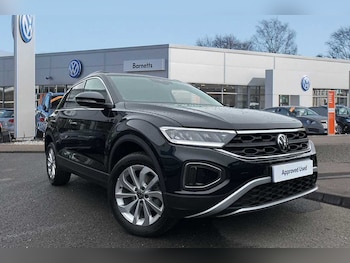 Used Volkswagen T-Roc 2025 for sale - 75542551: Photo