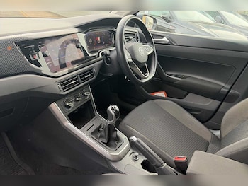 Used Volkswagen Polo 2022 for sale - 76146171: Photo